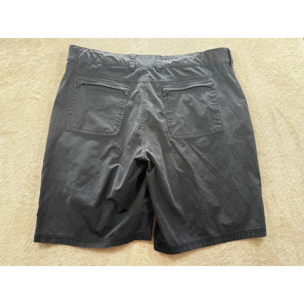 Huk Mens Performance Fishing Stretch Cargo Black Shorts XXL Meas: 40x10